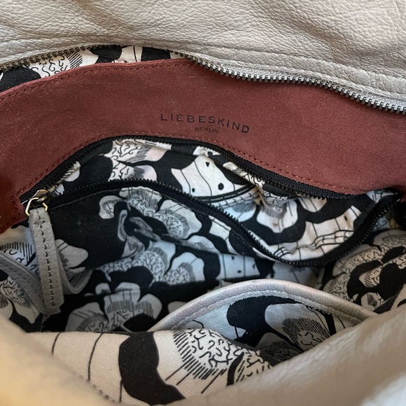 Liebeskind Berlin Medea double dye leather shoulder bag - Picture 16 of 16